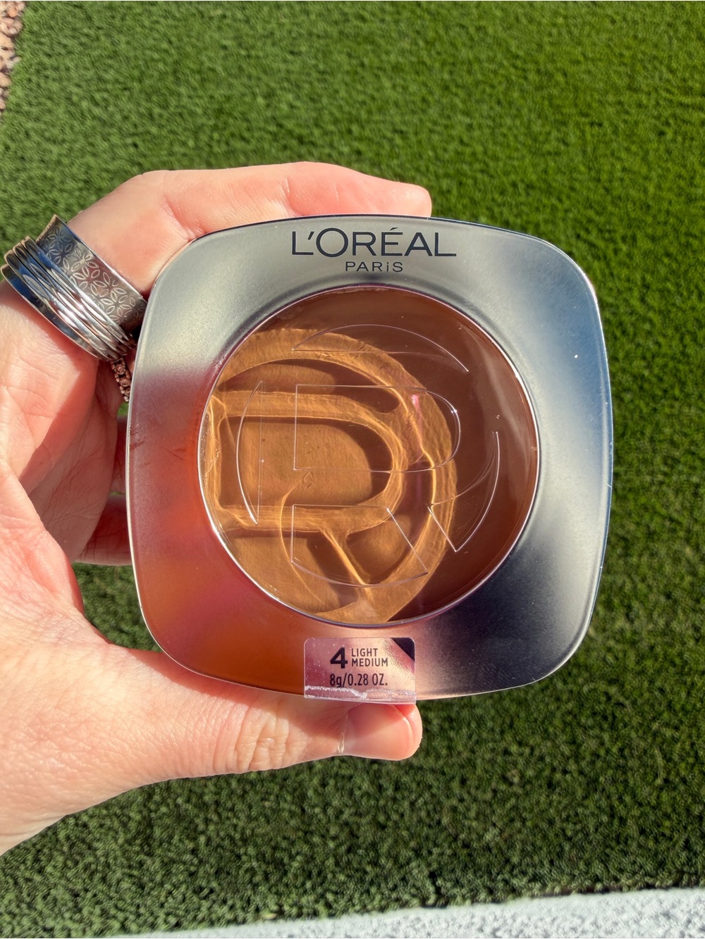 L'Oreal True Match Hyaluron Tinted Balm Foundation – 4 Light Medium